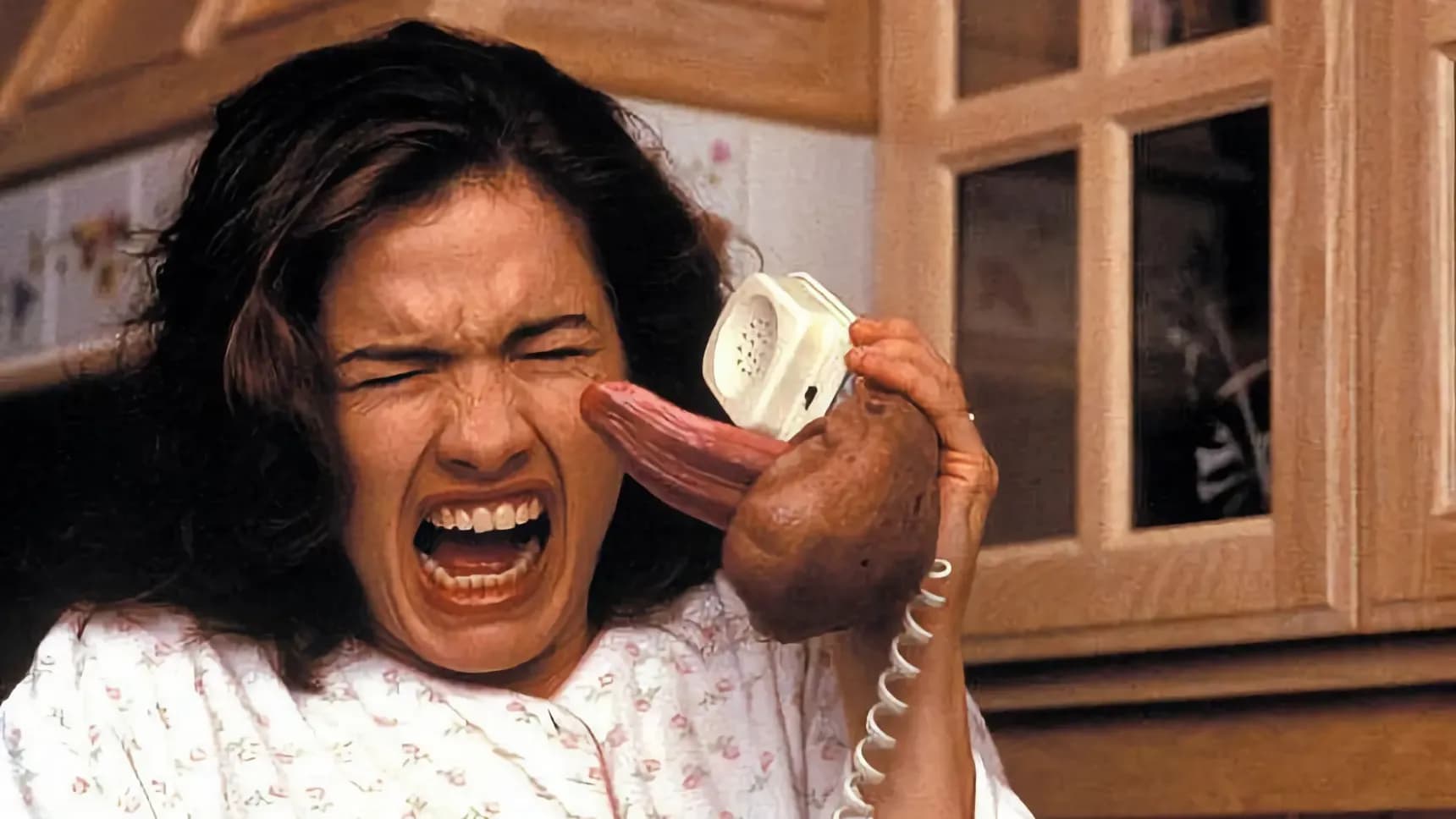 Heather Langenkamp ve filmu Nová noční můra