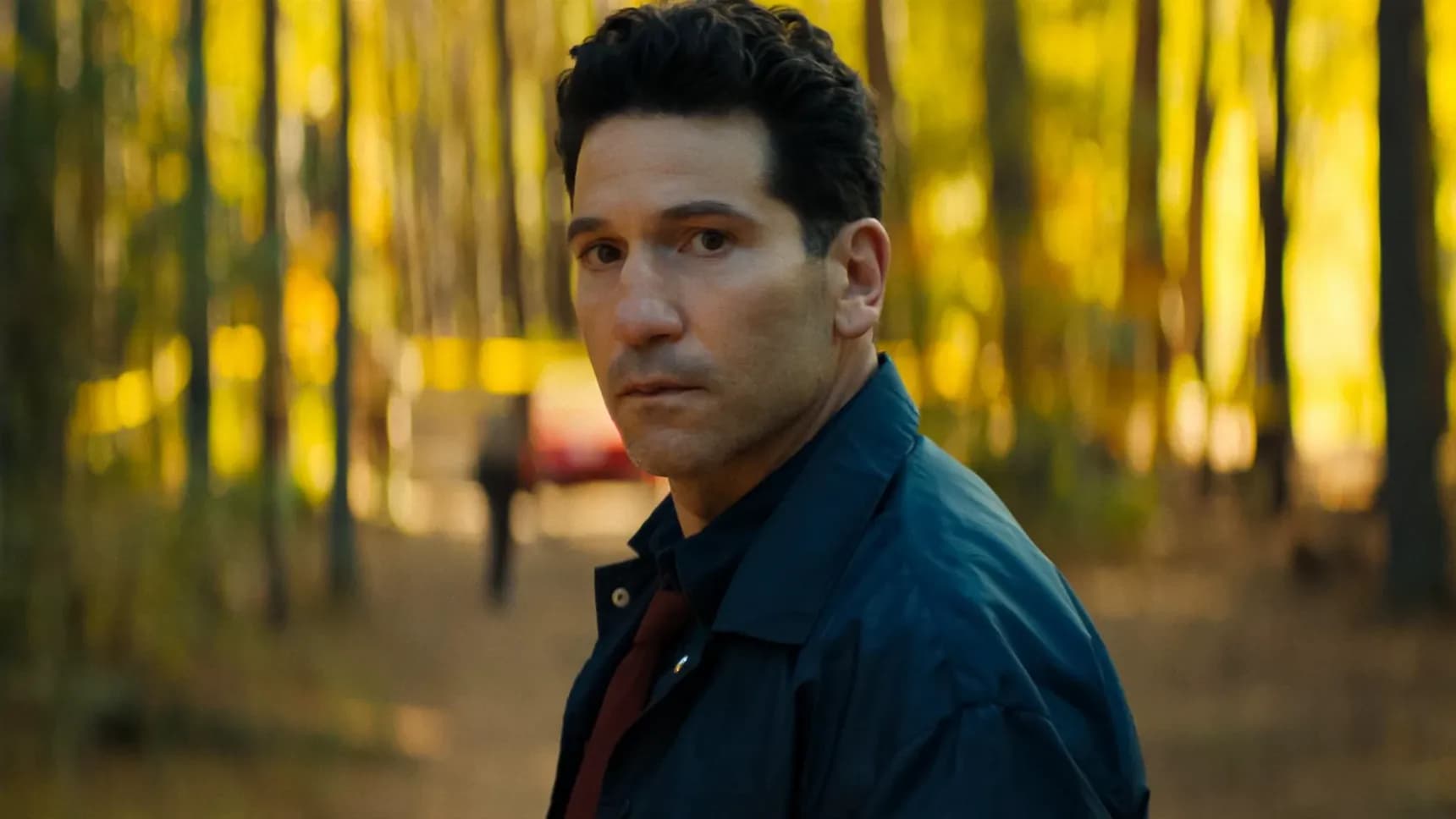 Jon Bernthal v seriálu Jeho a její