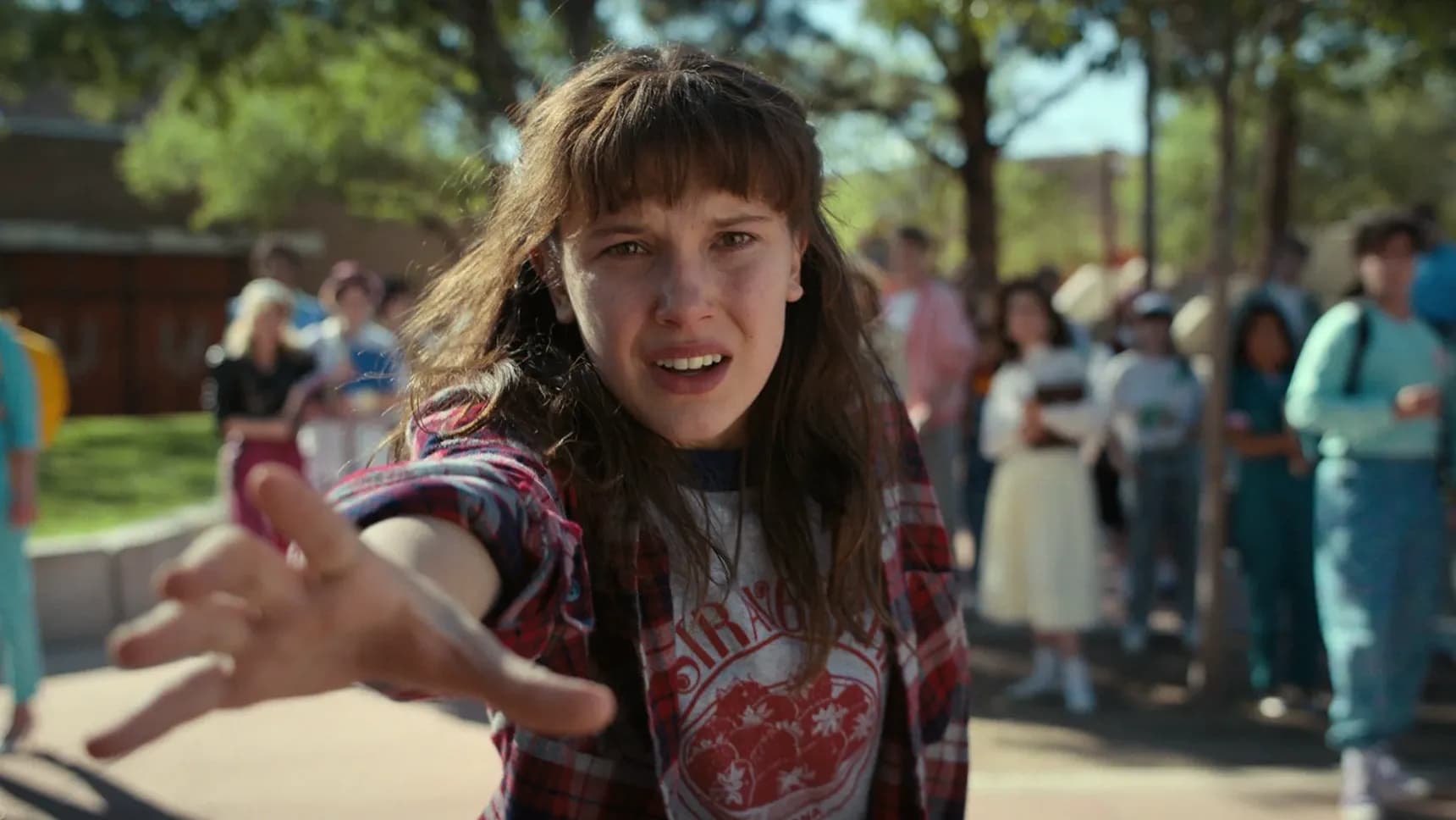 Millie Bobby Brown jako Jedenáctka v seriálu Stranger Things