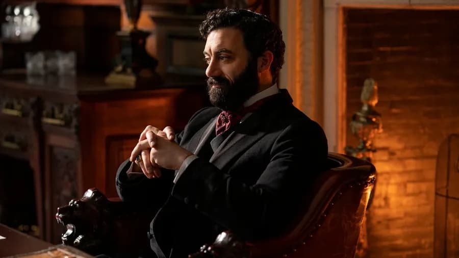 Morgan Spector v seriálu Pozlacený věk