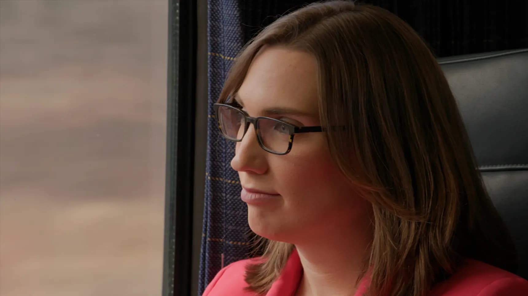 Sarah McBride ve filmu Země prvních