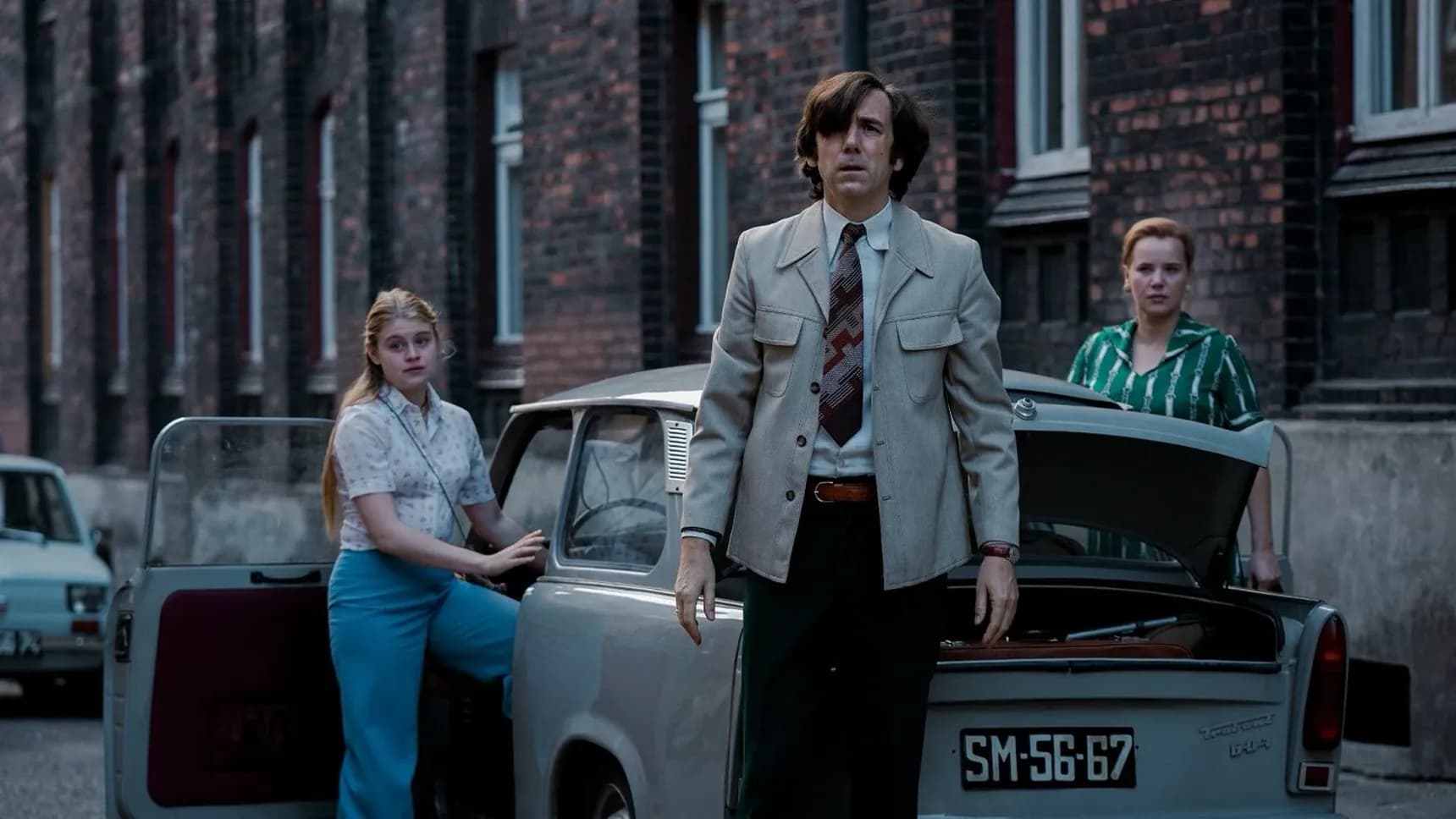 Záběr ze seriálu Olověné děti