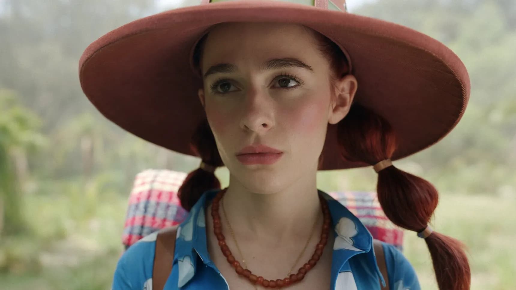 Sophia Anne Caruso jako Miss Goldenweek v druhé řadě seriálu One Piece