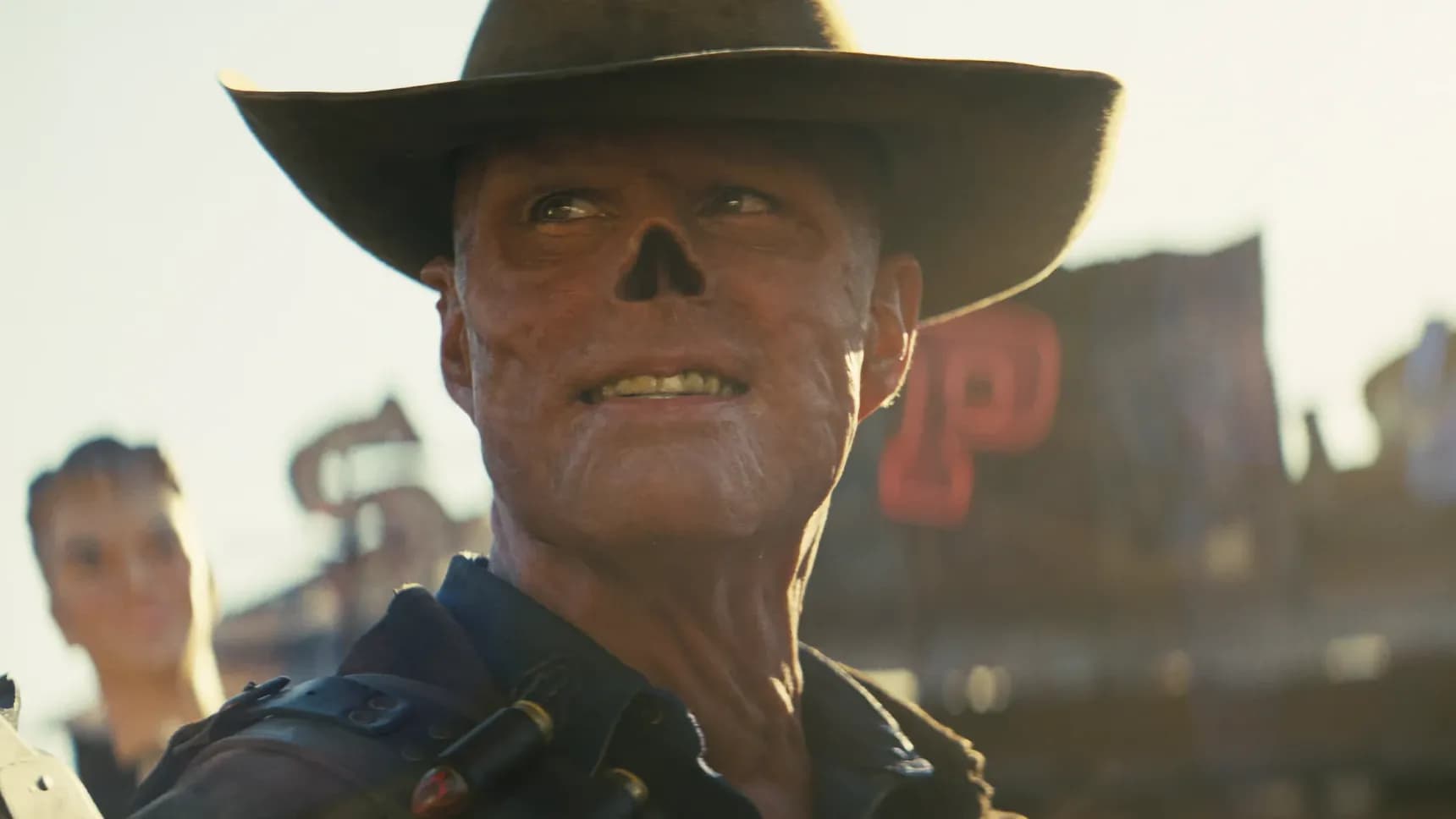Walton Goggins jako ghoul Cooper Howard v seriálu Fallout
