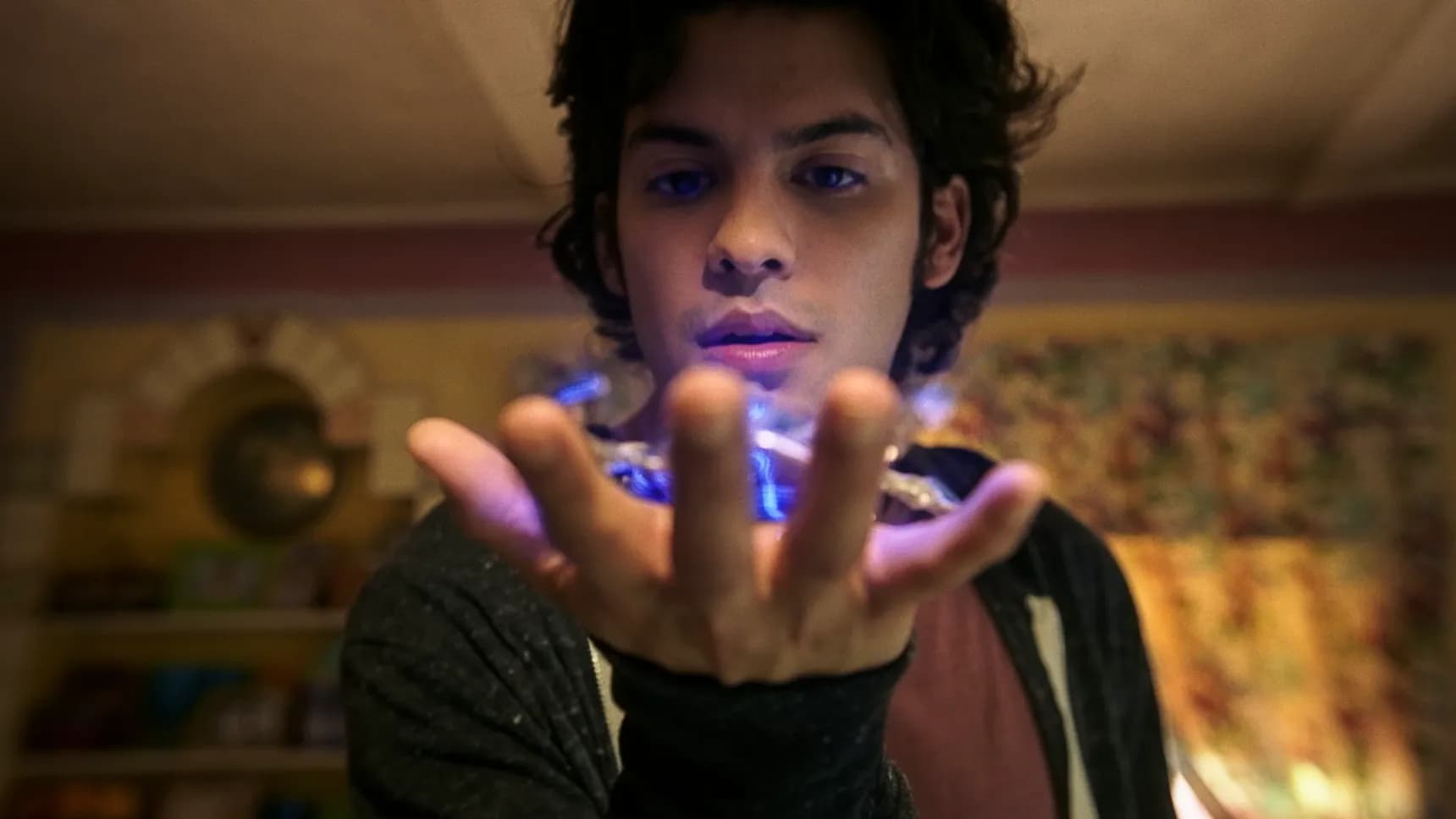 Xolo Maridueña ve filmu Blue Beetle