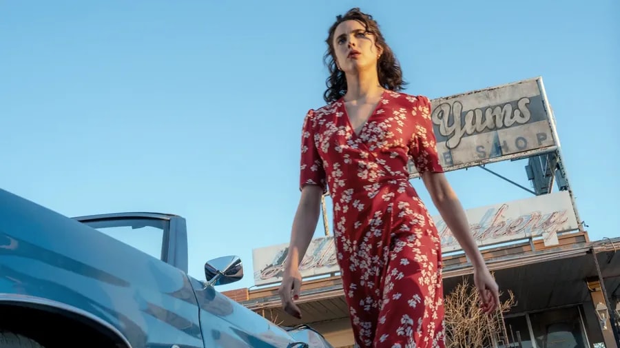 Margaret Qualley ve filmu Vočko Honey