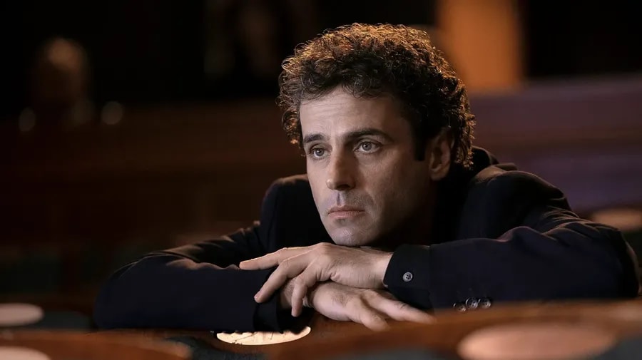 Luke Kirby v seriálu Primabalerína
