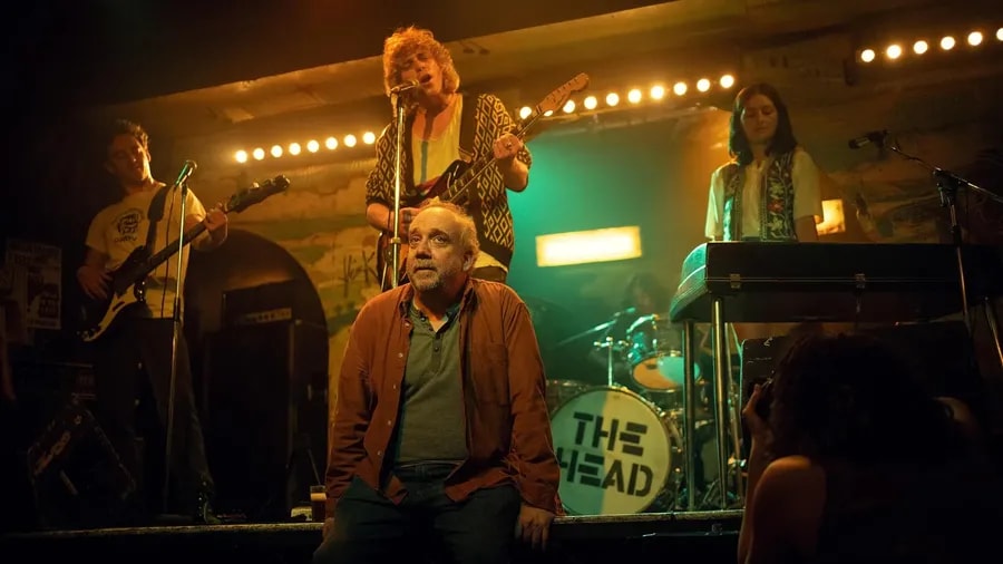 Paul Giamatti v sedmé sérii seriálu Black Mirror (Černé zrcadlo)