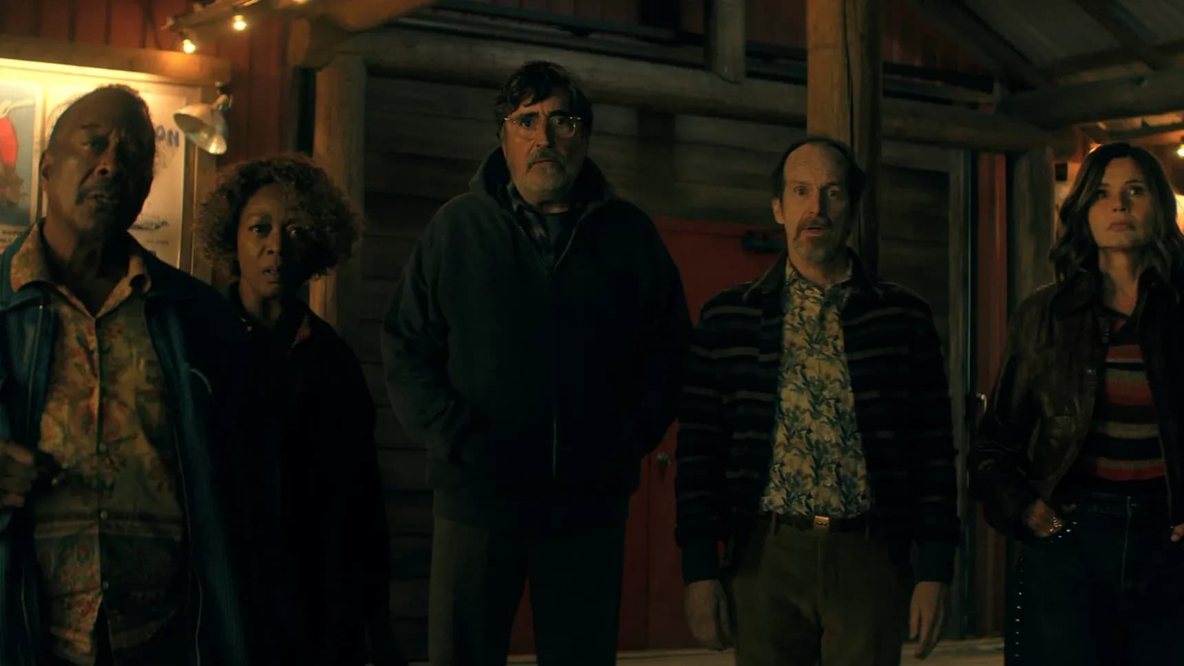 Clarke Peters, Alfre Woodard, Alfred Molina, Denis O'Hare a Geena Davis v seriálu The Boroughs