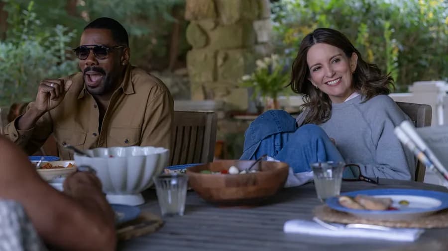 Colman Domingo a Tina Fey v seriálu Čtyři roční období