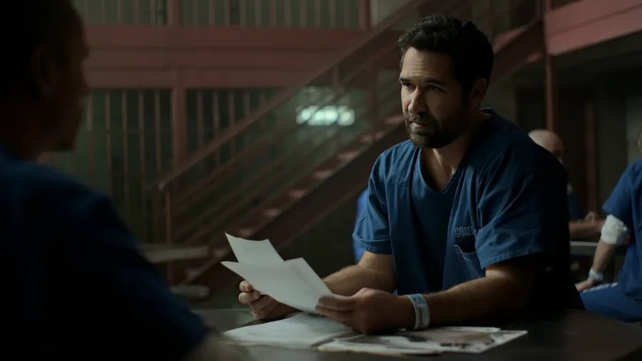 Manuel Garcia-Rulfo ve čtvrté řadě seriálu Advokát