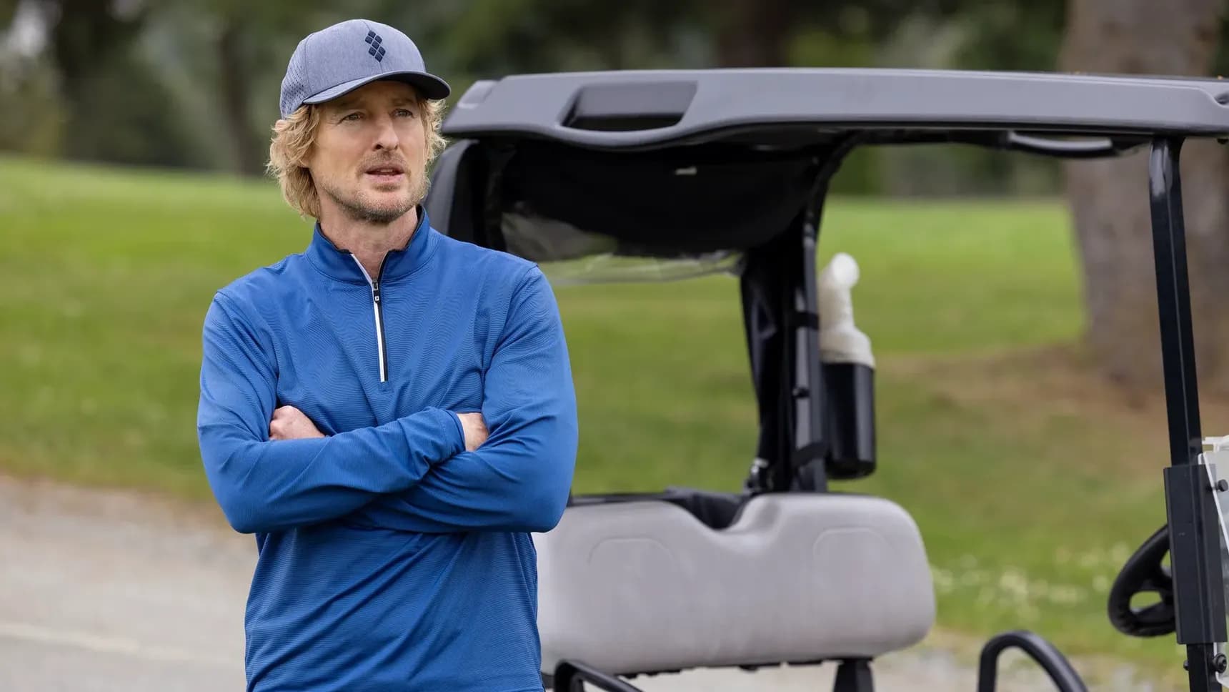 Owen Wilson jako Pryce Cahill v seriálu Druhá šance na greenu