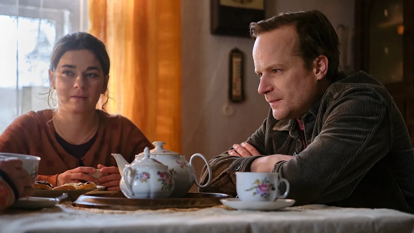 Pavla Gajdošíková a Kryštof Hádek ve filmu Tanec s medvědem