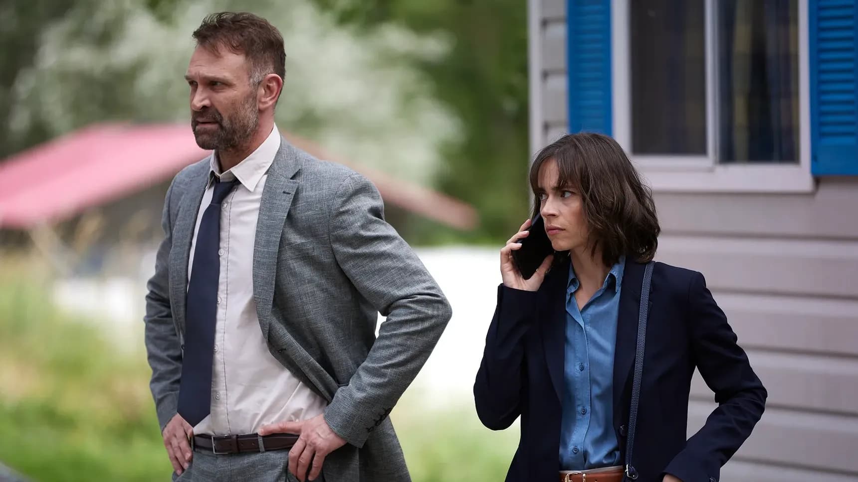 Tomáš Maštalír jako Adam Hanzel a Gabriela Marcinková jako Elena Mikušová v seriálu Vina