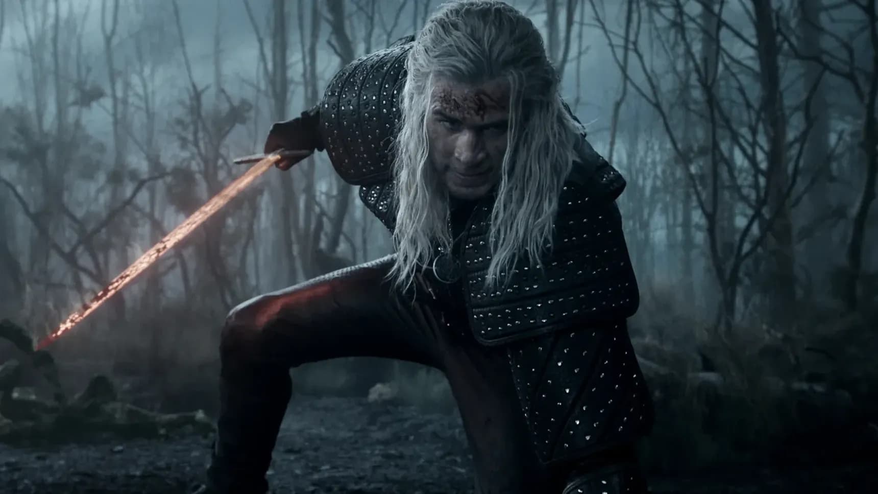 Liam Hemsworth jako Geralt z Rivie ve čtvrté řadě seriálu Zaklínač