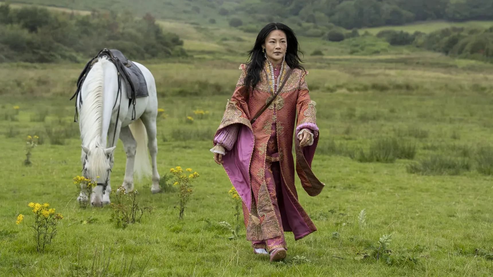 Zine Tseng jako princezna Gulun Shou'an v seriálu Mladý Sherlock