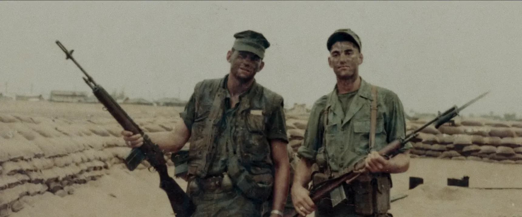 Vojáci na záběru z dokumentu Zlomové okamžiky: Válka ve Vietnamu